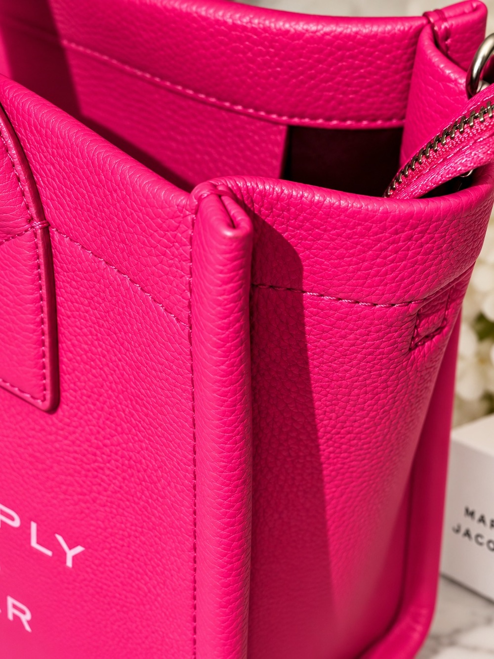 Marc Jacobs Hot Pink Leather Standard Supply Workwear Tote Crossbody Bag - Picture 4 of 6